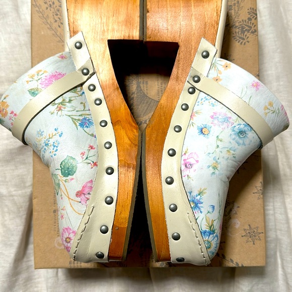 Free People Flower Calabasas Clogs - Picture 3 of 5